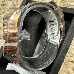 Nixon 38-20 watch. NWT. Rose gold and taupe. Nixon | Accessories | Nixon 382 Watch Nwt Rose Gold And  main image 3